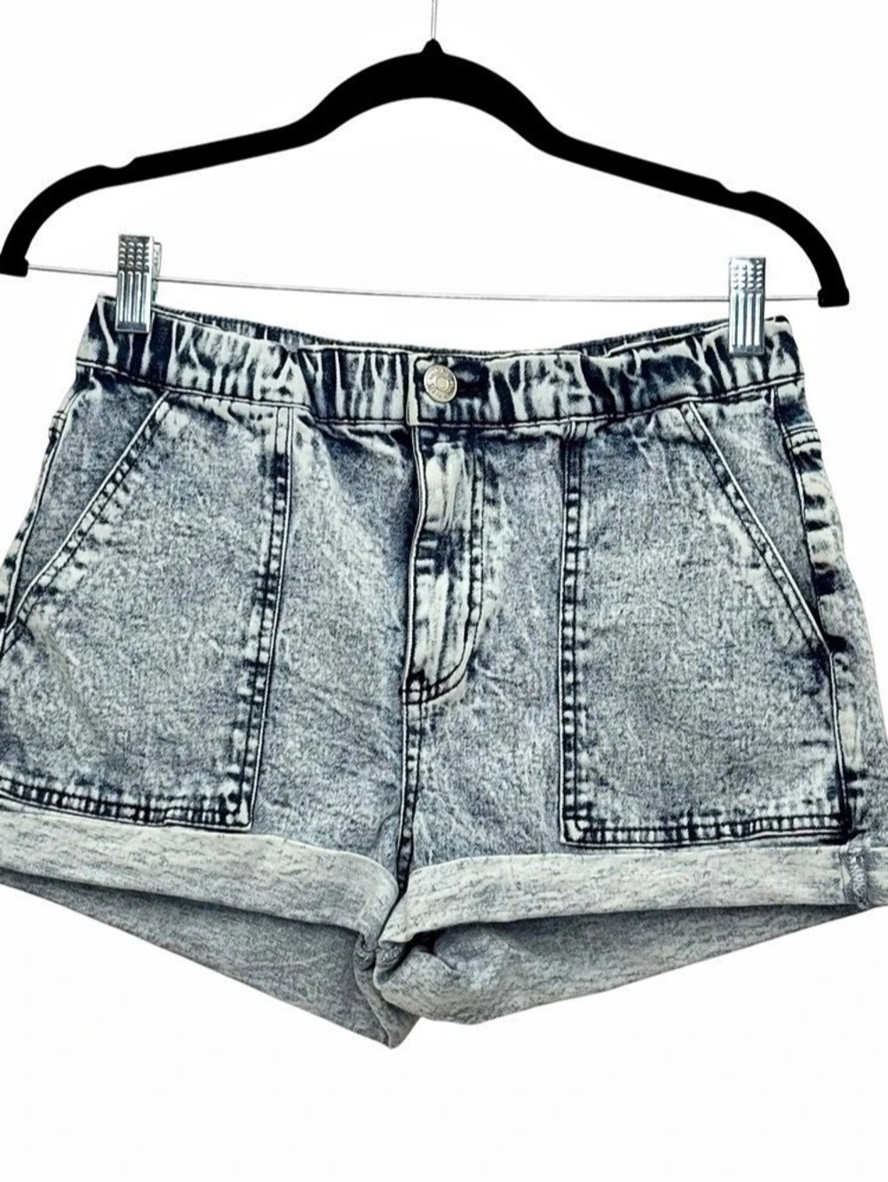 Wild Fable High-Rise Acid Wash Denim Shorts with Cuffed Hem size small